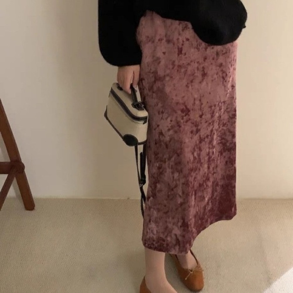 Soft‎ Pink Velvet Midi Skirt Fleece Lined - Fits US XS/Small new